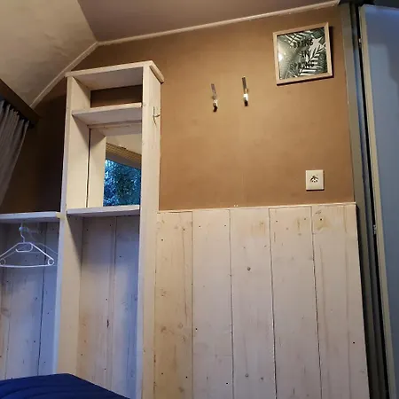 Iglo 26 بيت للعطل Chaam